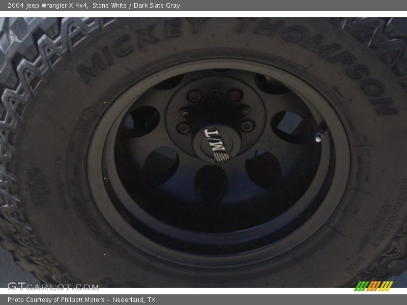 Stone White / Dark Slate Gray 2004 Jeep Wrangler X 4x4