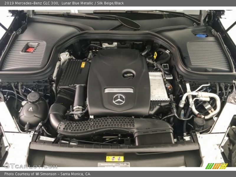 Lunar Blue Metallic / Silk Beige/Black 2019 Mercedes-Benz GLC 300