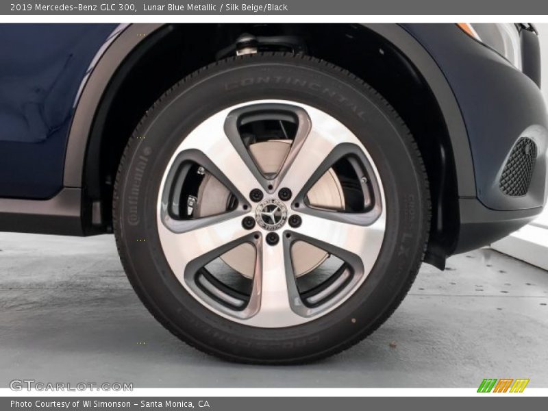 Lunar Blue Metallic / Silk Beige/Black 2019 Mercedes-Benz GLC 300