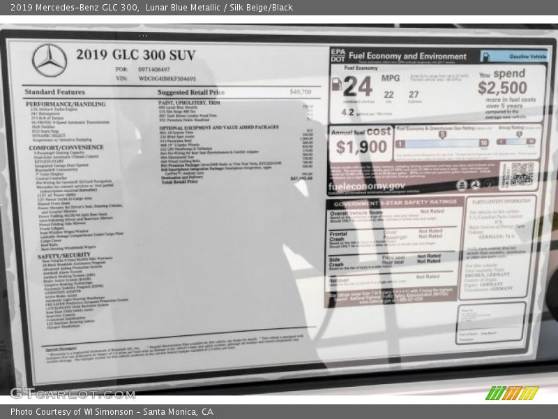 Lunar Blue Metallic / Silk Beige/Black 2019 Mercedes-Benz GLC 300