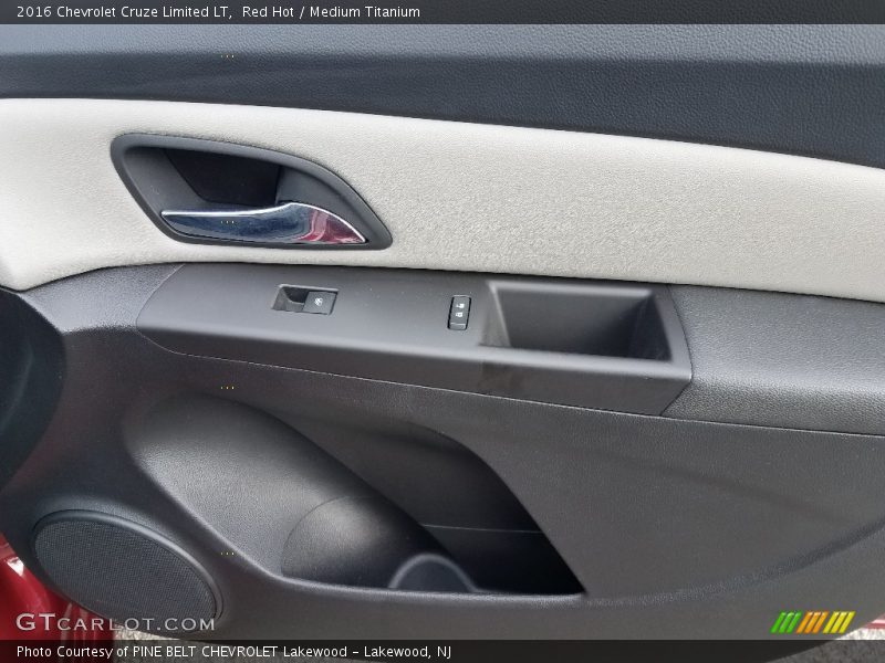Red Hot / Medium Titanium 2016 Chevrolet Cruze Limited LT