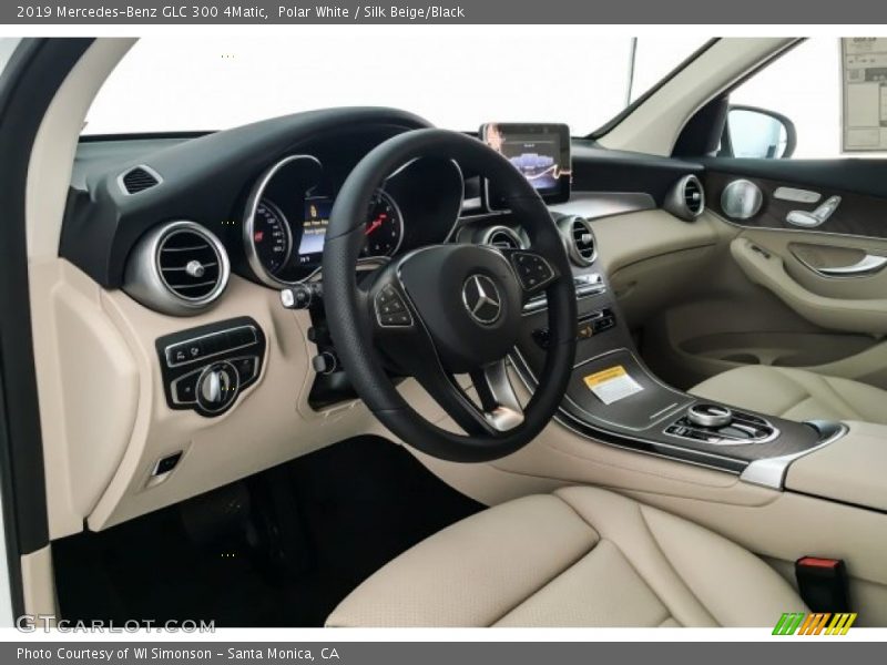 Polar White / Silk Beige/Black 2019 Mercedes-Benz GLC 300 4Matic