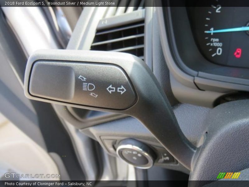 Moondust Silver / Medium Light Stone 2018 Ford EcoSport S