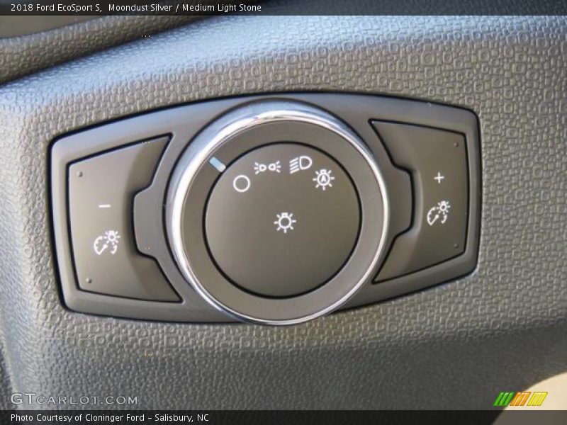 Moondust Silver / Medium Light Stone 2018 Ford EcoSport S