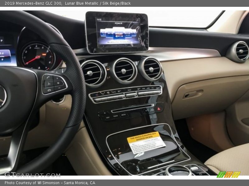 Lunar Blue Metallic / Silk Beige/Black 2019 Mercedes-Benz GLC 300