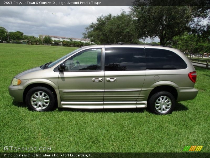 Light Almond Pearl / Taupe 2003 Chrysler Town & Country LXi