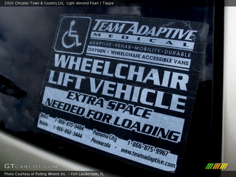 Light Almond Pearl / Taupe 2003 Chrysler Town & Country LXi
