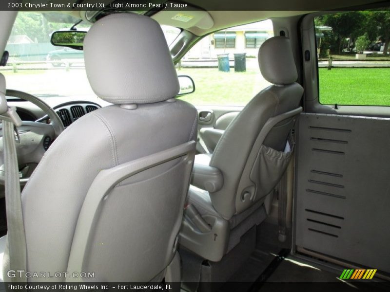 Light Almond Pearl / Taupe 2003 Chrysler Town & Country LXi
