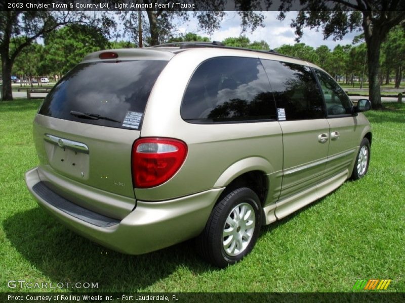 Light Almond Pearl / Taupe 2003 Chrysler Town & Country LXi
