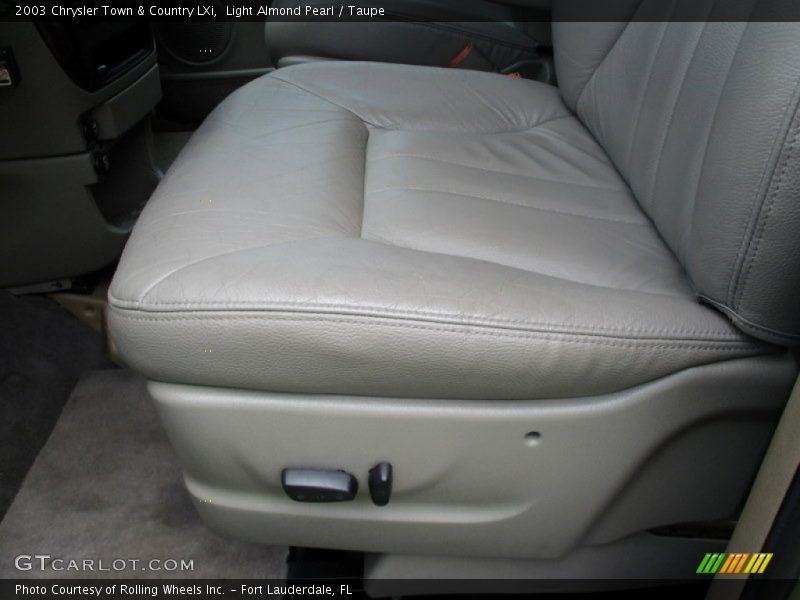 Light Almond Pearl / Taupe 2003 Chrysler Town & Country LXi