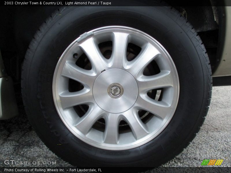 Light Almond Pearl / Taupe 2003 Chrysler Town & Country LXi