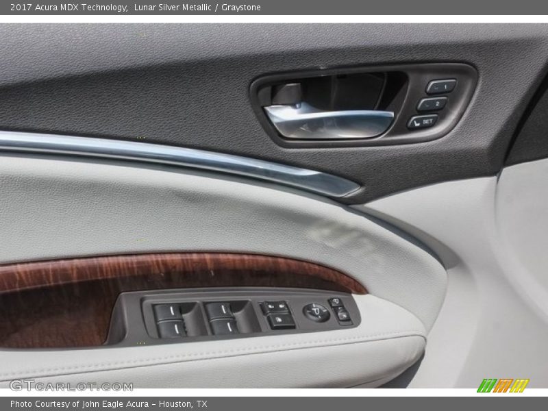 Lunar Silver Metallic / Graystone 2017 Acura MDX Technology
