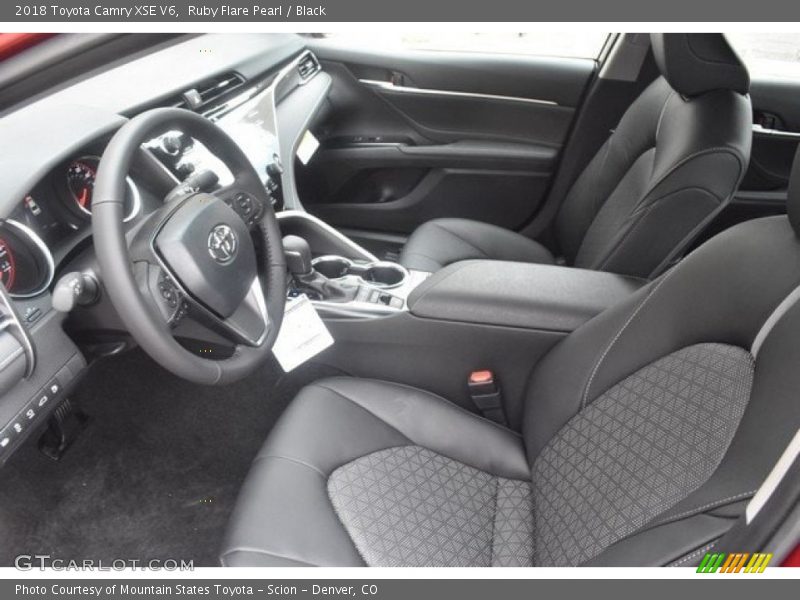 Ruby Flare Pearl / Black 2018 Toyota Camry XSE V6
