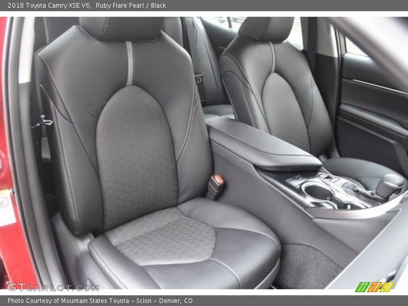 Ruby Flare Pearl / Black 2018 Toyota Camry XSE V6