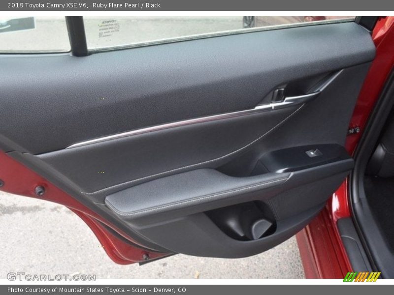 Ruby Flare Pearl / Black 2018 Toyota Camry XSE V6