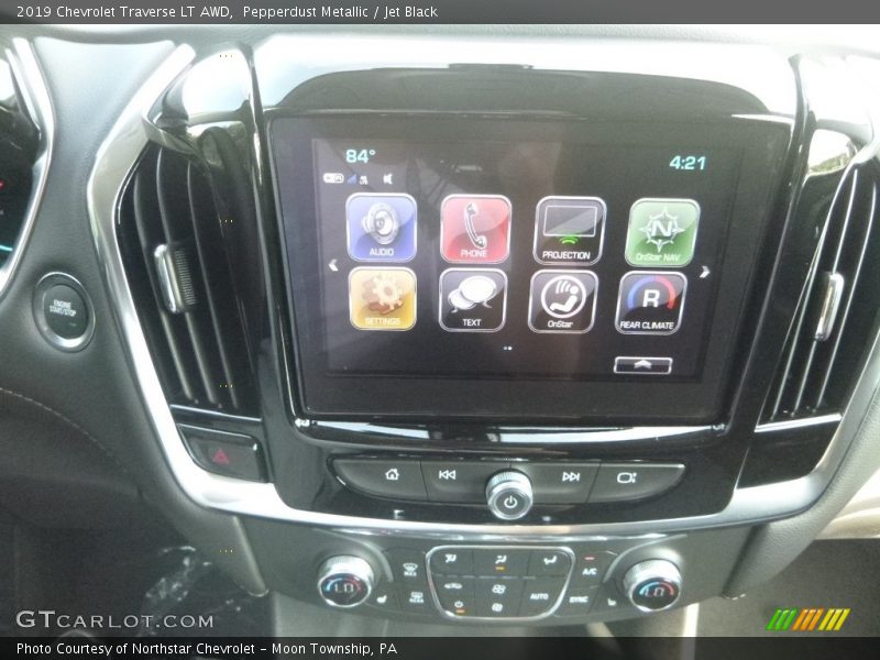 Pepperdust Metallic / Jet Black 2019 Chevrolet Traverse LT AWD