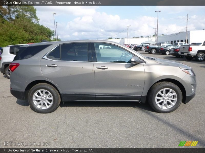 Pepperdust Metallic / Jet Black 2019 Chevrolet Equinox LT AWD