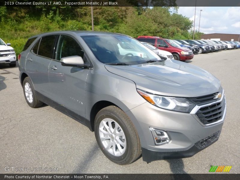 Pepperdust Metallic / Jet Black 2019 Chevrolet Equinox LT AWD