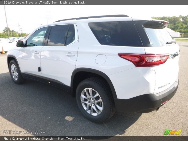 Summit White / Jet Black 2019 Chevrolet Traverse LT AWD