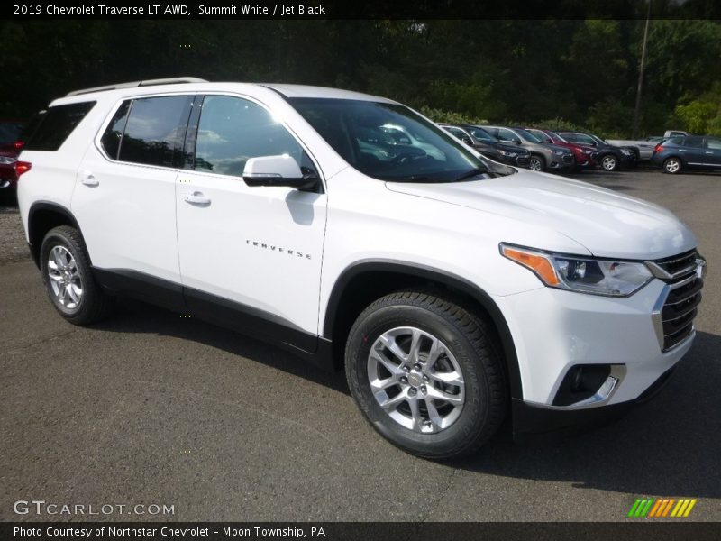 Summit White / Jet Black 2019 Chevrolet Traverse LT AWD