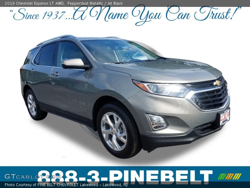 Pepperdust Metallic / Jet Black 2019 Chevrolet Equinox LT AWD
