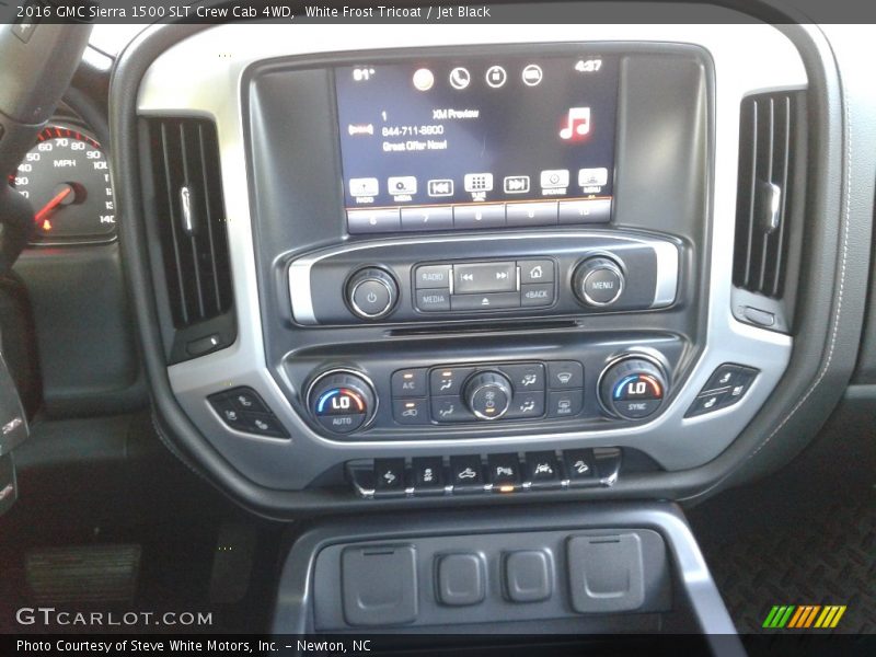 White Frost Tricoat / Jet Black 2016 GMC Sierra 1500 SLT Crew Cab 4WD
