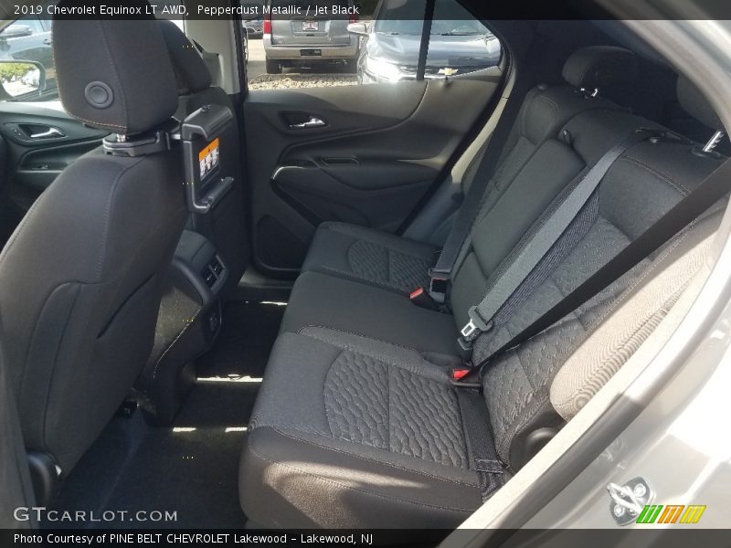 Pepperdust Metallic / Jet Black 2019 Chevrolet Equinox LT AWD