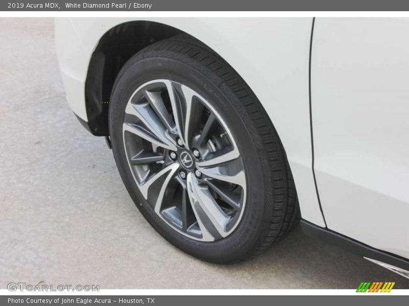 White Diamond Pearl / Ebony 2019 Acura MDX