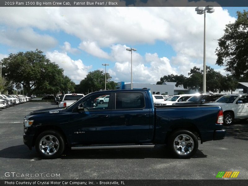 Patriot Blue Pearl / Black 2019 Ram 1500 Big Horn Crew Cab