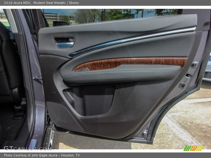 Modern Steel Metallic / Ebony 2019 Acura MDX