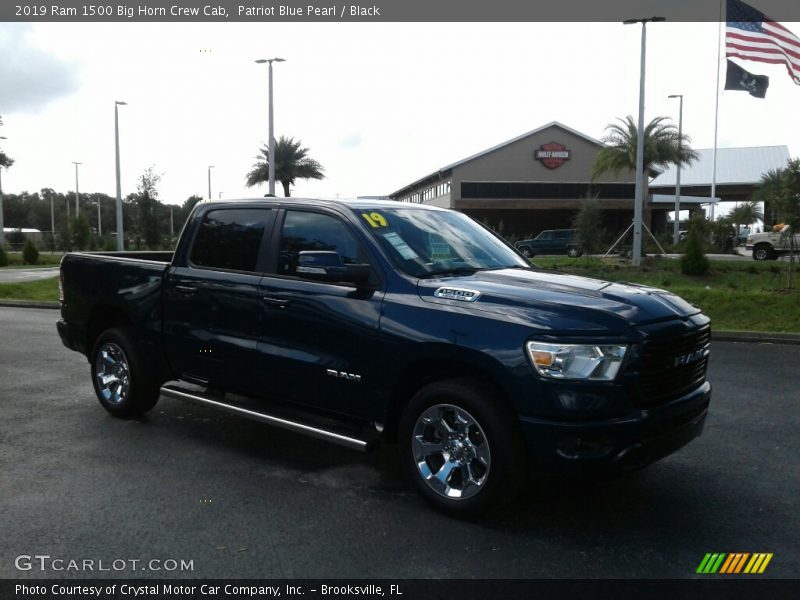 Patriot Blue Pearl / Black 2019 Ram 1500 Big Horn Crew Cab