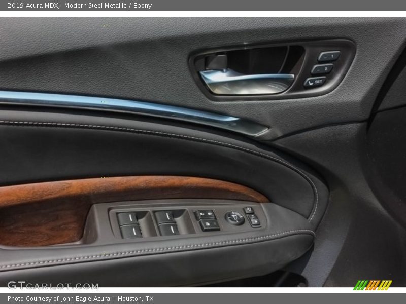 Modern Steel Metallic / Ebony 2019 Acura MDX