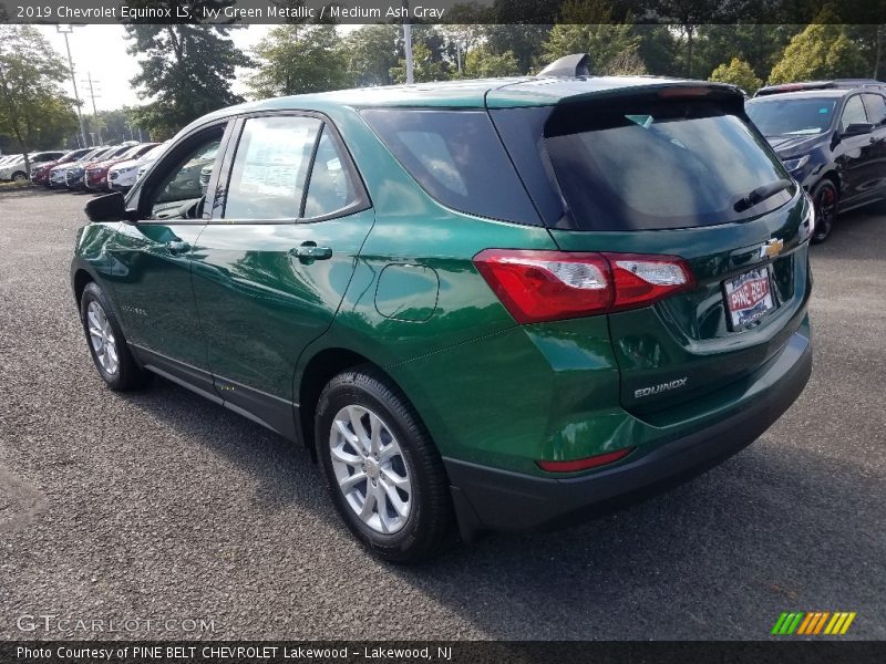 Ivy Green Metallic / Medium Ash Gray 2019 Chevrolet Equinox LS