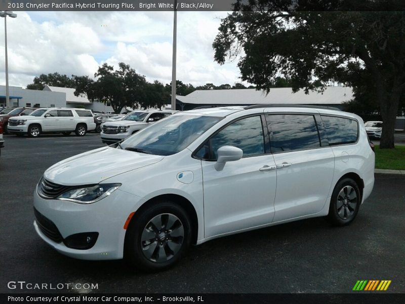 Bright White / Black/Alloy 2018 Chrysler Pacifica Hybrid Touring Plus