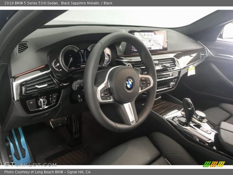 Black Sapphire Metallic / Black 2019 BMW 5 Series 530i Sedan