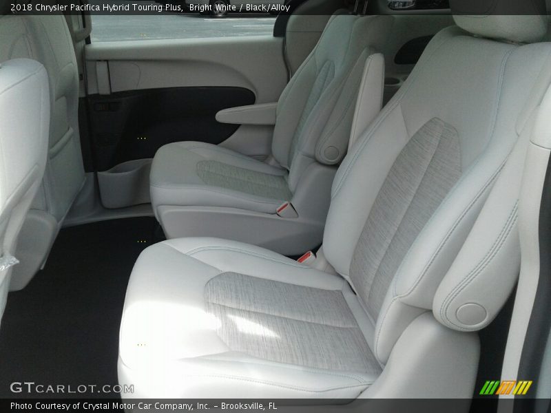 Bright White / Black/Alloy 2018 Chrysler Pacifica Hybrid Touring Plus