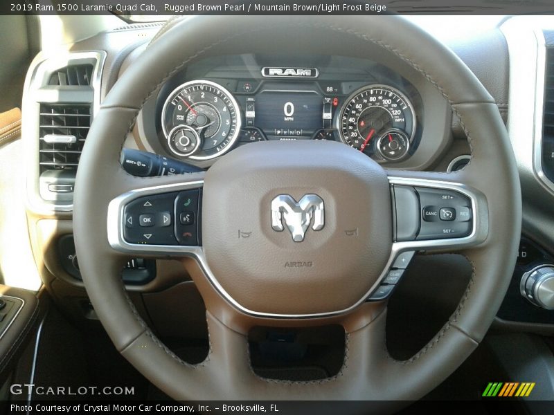 Rugged Brown Pearl / Mountain Brown/Light Frost Beige 2019 Ram 1500 Laramie Quad Cab