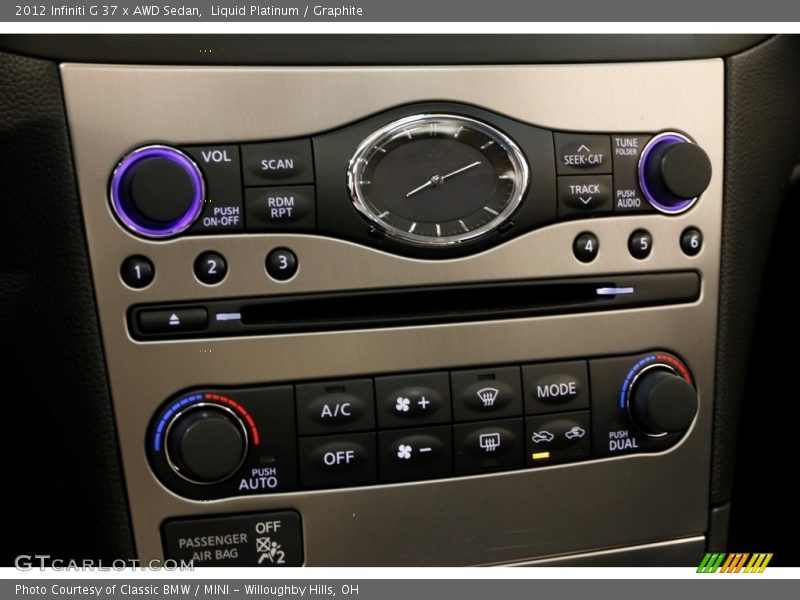 Liquid Platinum / Graphite 2012 Infiniti G 37 x AWD Sedan