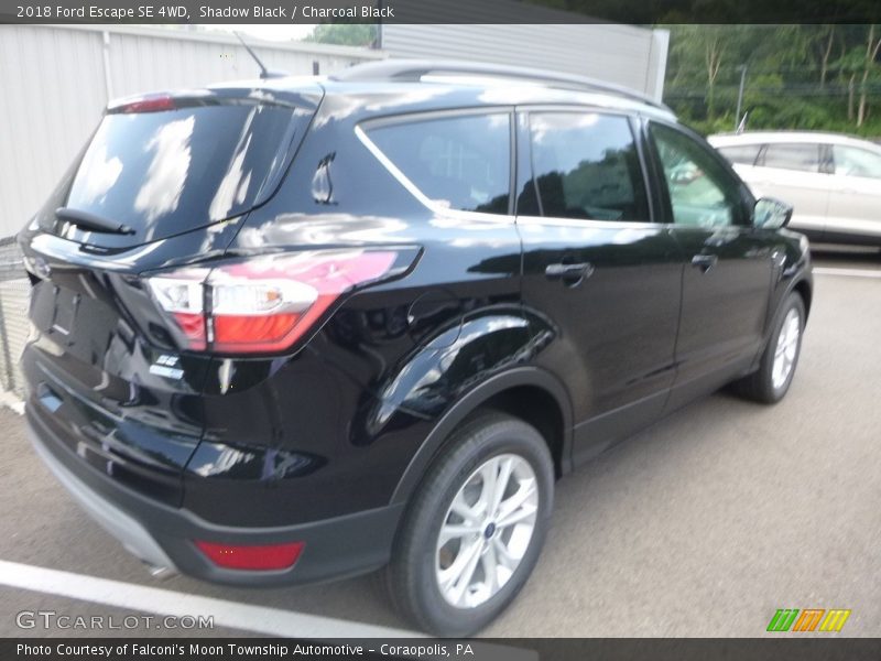 Shadow Black / Charcoal Black 2018 Ford Escape SE 4WD