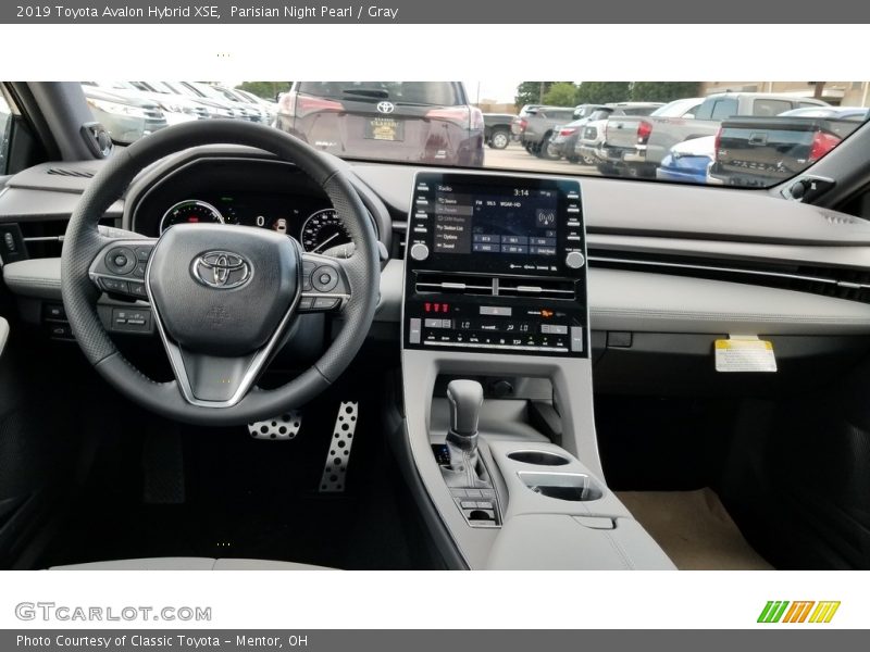 Dashboard of 2019 Avalon Hybrid XSE