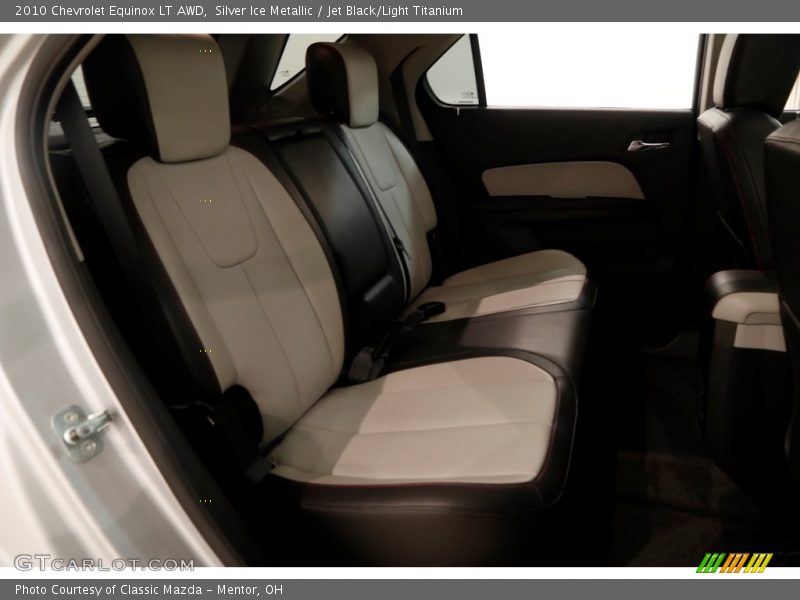 Silver Ice Metallic / Jet Black/Light Titanium 2010 Chevrolet Equinox LT AWD
