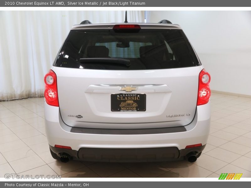 Silver Ice Metallic / Jet Black/Light Titanium 2010 Chevrolet Equinox LT AWD