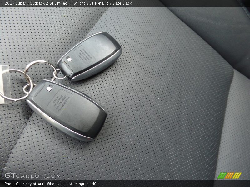 Twilight Blue Metallic / Slate Black 2017 Subaru Outback 2.5i Limited