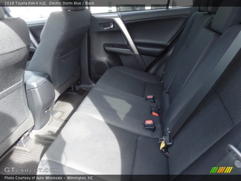 Electric Storm Blue / Black 2018 Toyota RAV4 XLE
