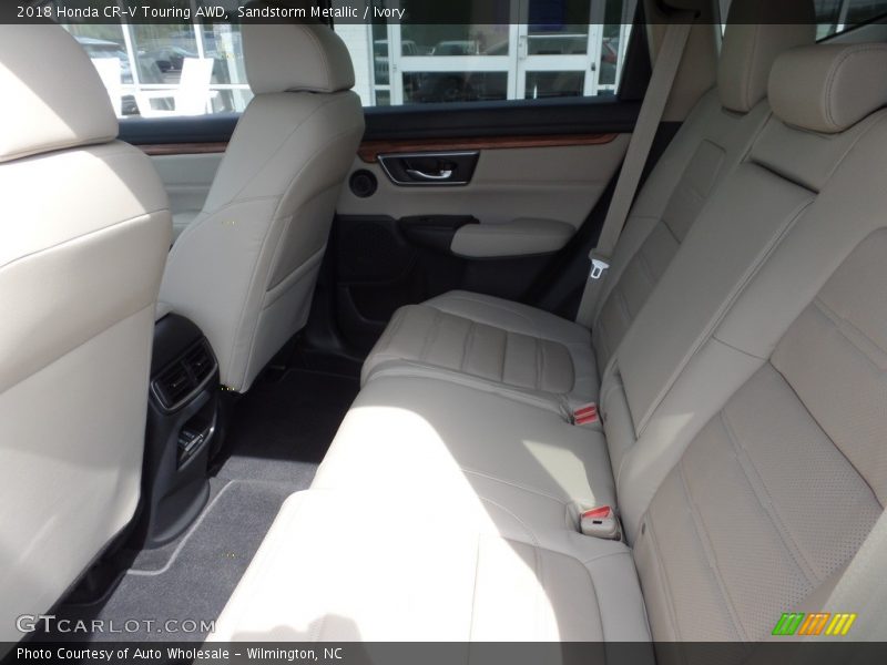 Sandstorm Metallic / Ivory 2018 Honda CR-V Touring AWD