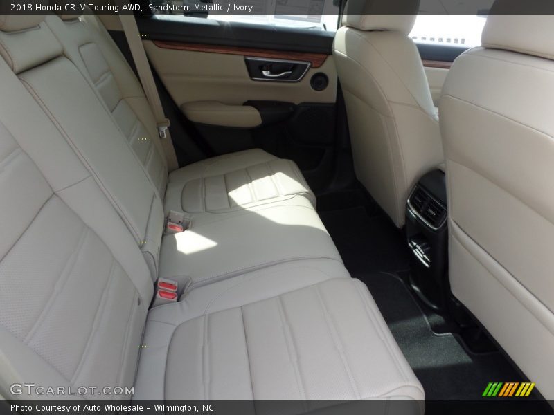 Sandstorm Metallic / Ivory 2018 Honda CR-V Touring AWD
