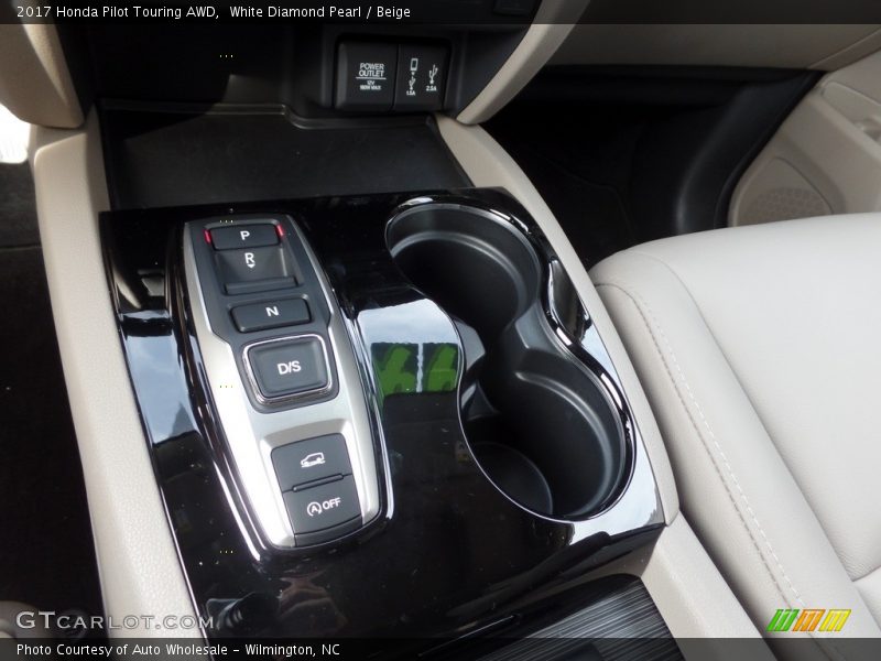 White Diamond Pearl / Beige 2017 Honda Pilot Touring AWD