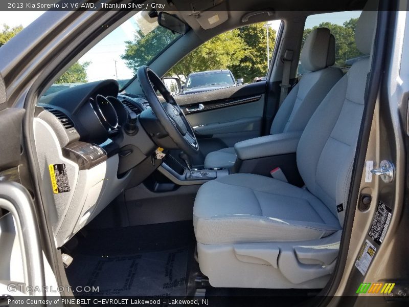 Titanium Silver / Gray 2013 Kia Sorento LX V6 AWD