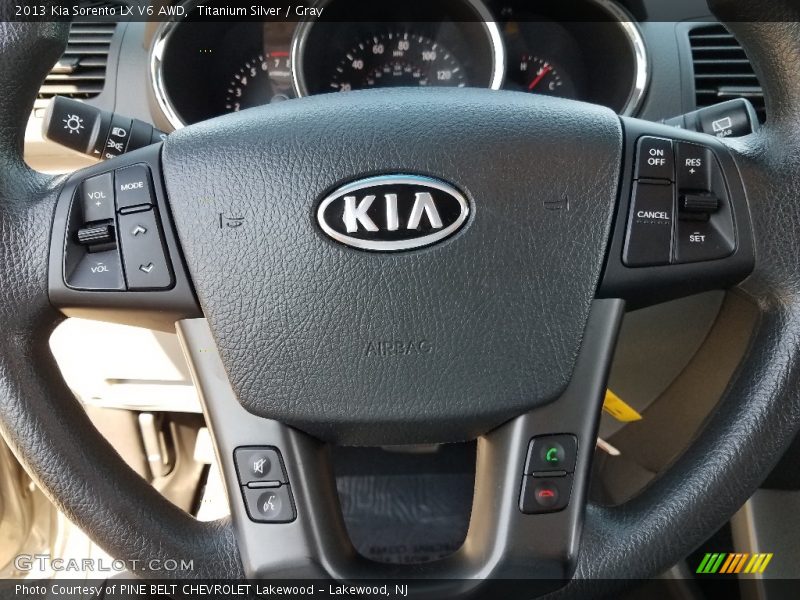 Titanium Silver / Gray 2013 Kia Sorento LX V6 AWD