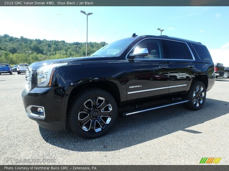 Onyx Black / Jet Black 2019 GMC Yukon Denali 4WD